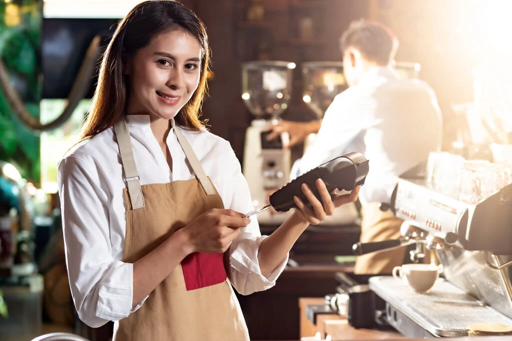 How does a merchant account work?