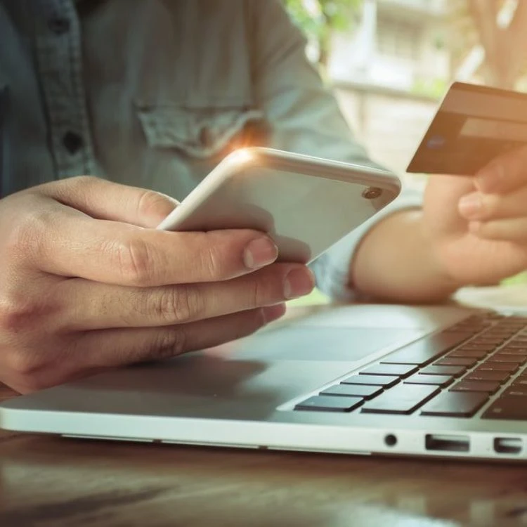 What are the various types of payment gateways