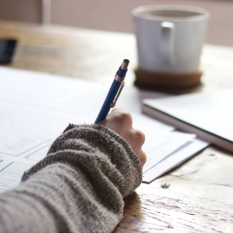 Learn about the pros of being a sole proprietor