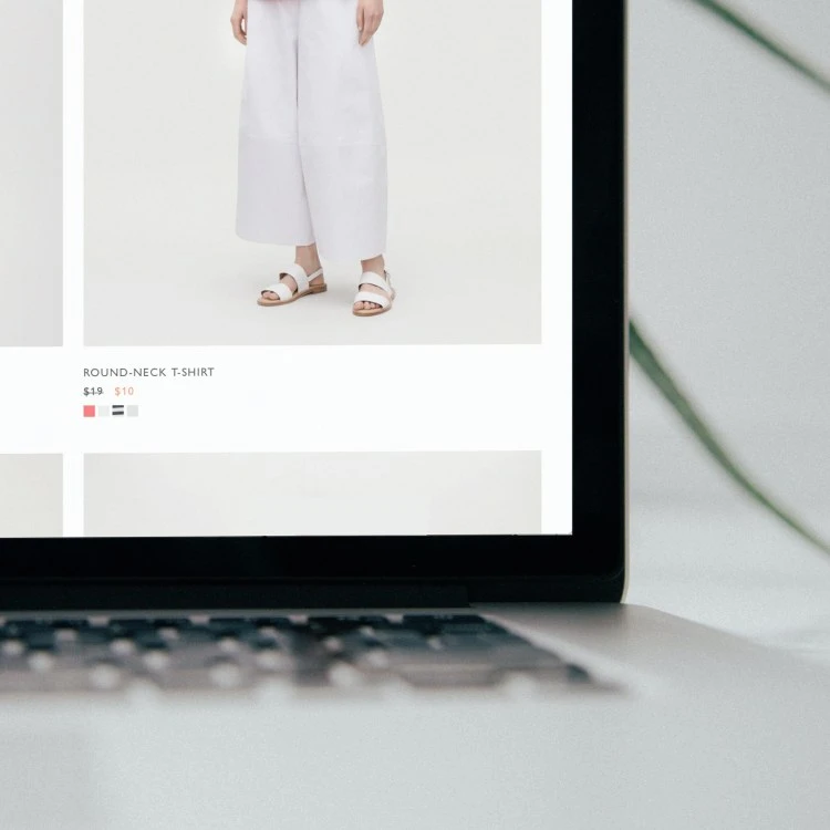 Selling clothing online can be profitable