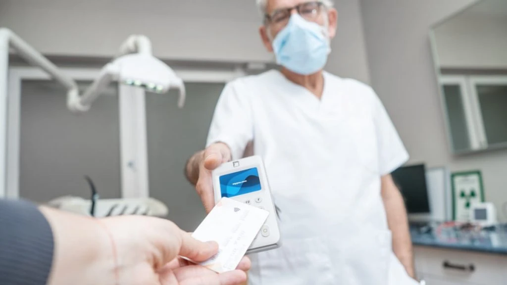 Dentaprime accepts card payments