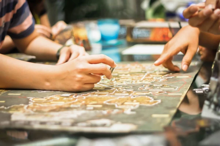 Negozio di giochi da tavolo e puzzle