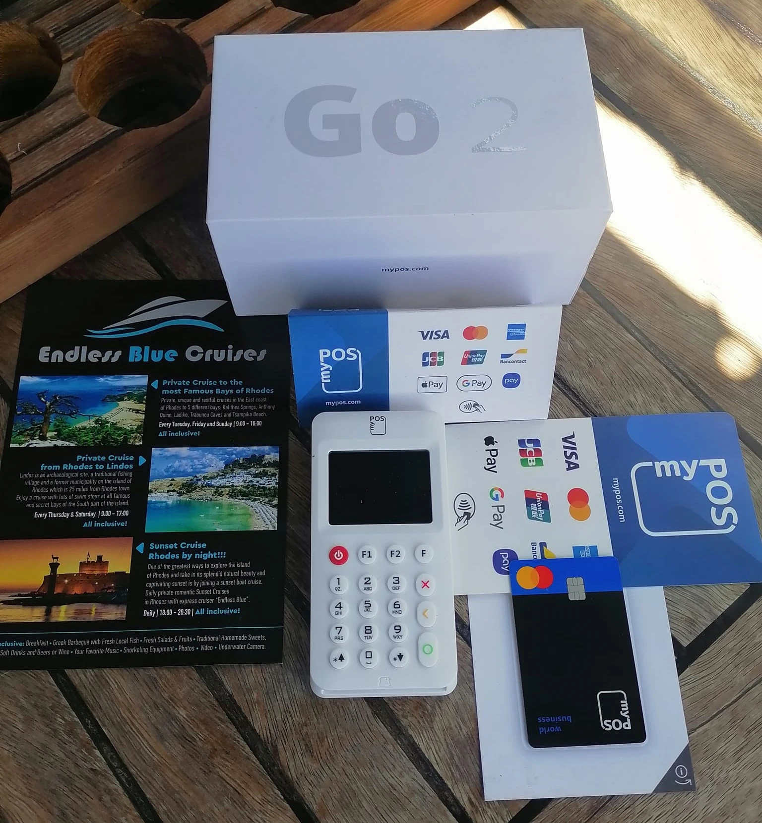 Endless Blue Cruises accetta pagamenti con myPOS Go 2